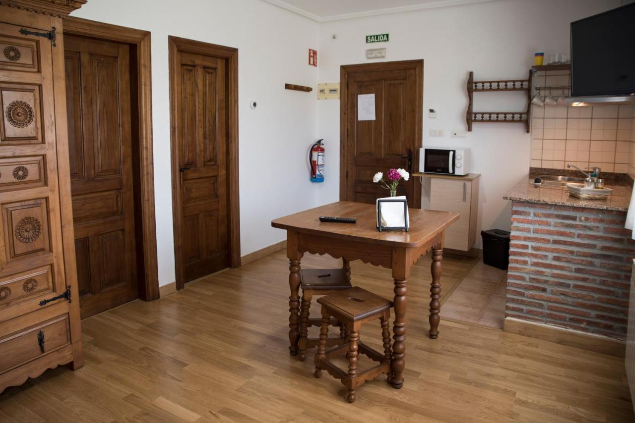Apartamentos Alegria Сантильяна-дель-Мар Экстерьер фото