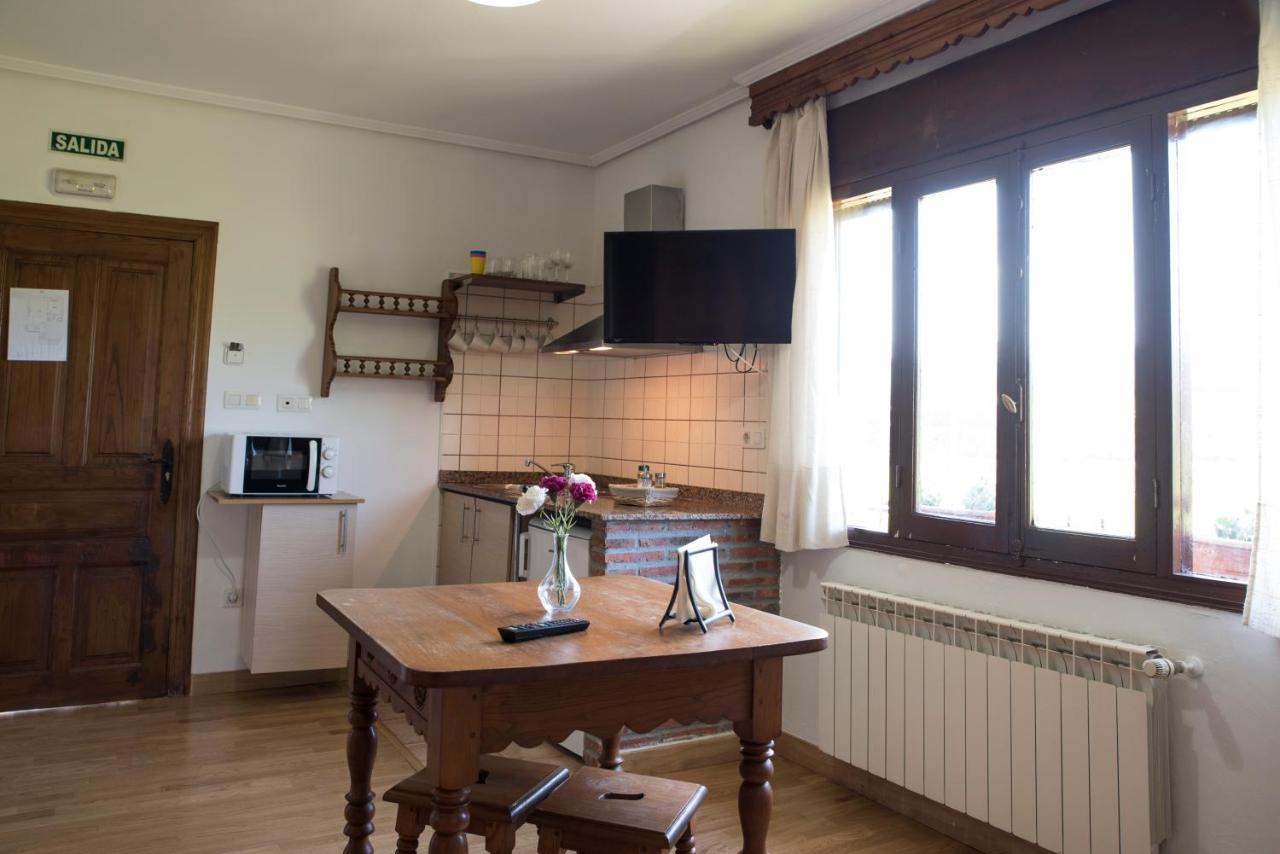 Apartamentos Alegria Сантильяна-дель-Мар Экстерьер фото
